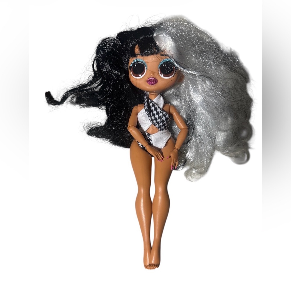 L.O.L. Surprise! O.M.G. Winter Disco Dollie Fashion 9" Doll